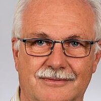 Pfr. Walter Henkes verlässt Heilig Kreuz Oberlahn