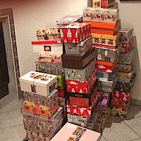 Geschenke im Schuhkarton