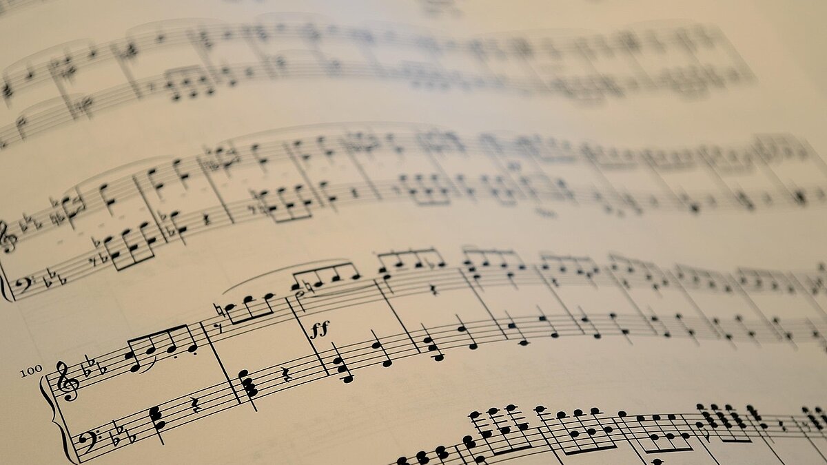 Limburger Kammerchor trifft auf Instrumentalgruppe Heilig Kreuz