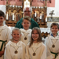 St. Katharina hat neue Messdiener und Messdienerinnen