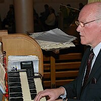 Organist seit 1959 - Arnold Strieder feiert Jubiläum