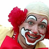 HELAU UND ALAAF - Heilig Kreuz Oberlahn feiert Fasching