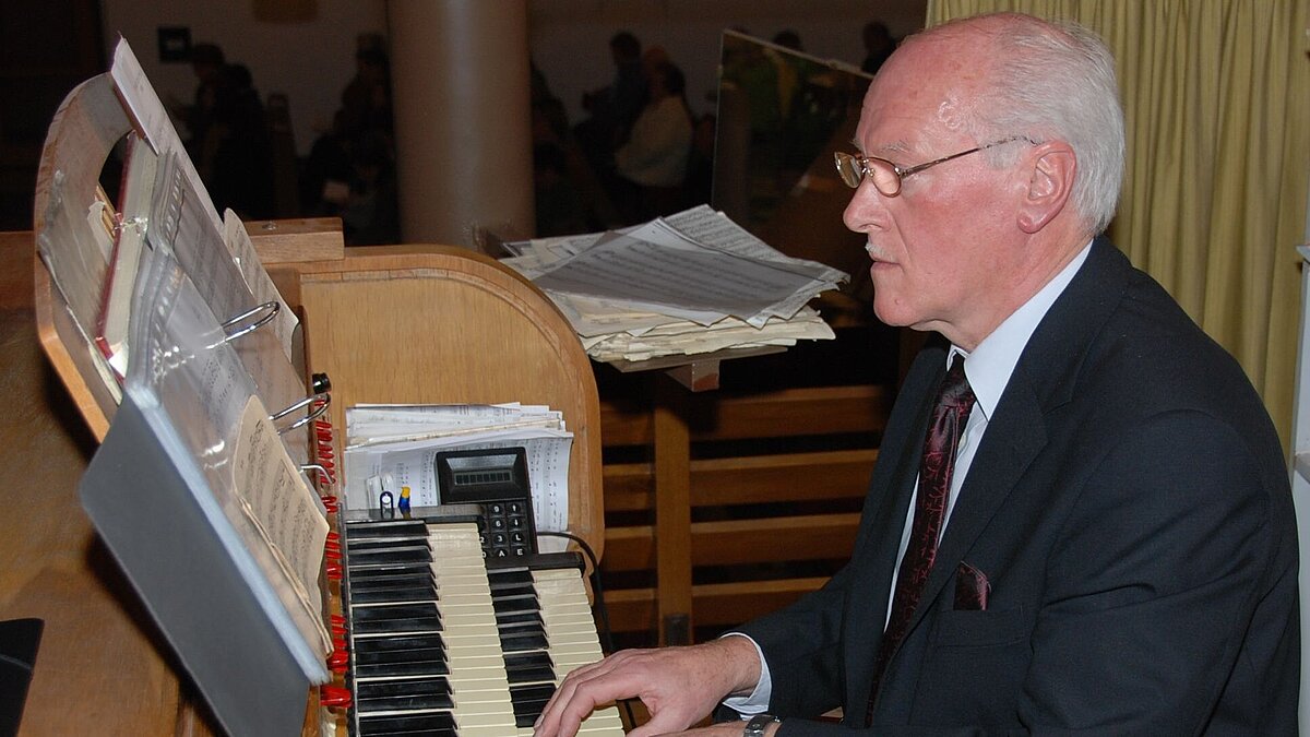 Organist seit 1959 - Arnold Strieder feiert Jubiläum