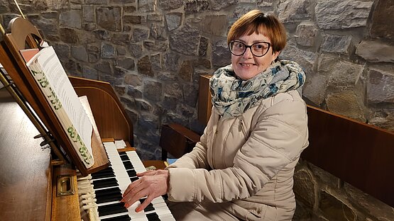 Orgelmusik und Gesang zur Passionszeit in Weilburg und Löhnberg
